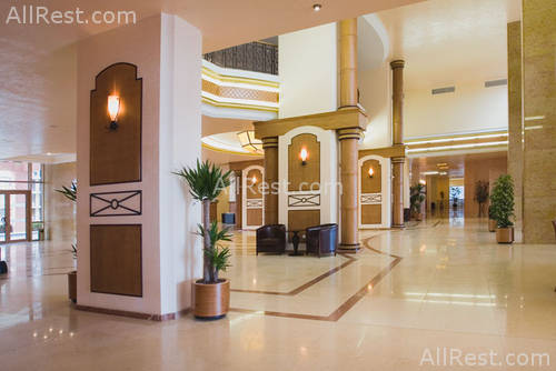 Majestic Hotel & Residence 89